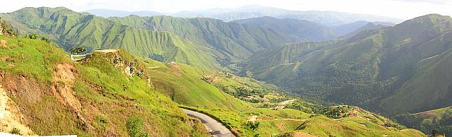 La bajada hacia Pie de Cerro y La Victoria