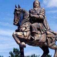 ghinggiskhanstatue