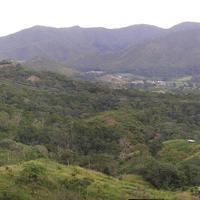 Afueras de Guacamaya, en la vía de Belén, atravesadas por la línea de alta tensión (800 KV).