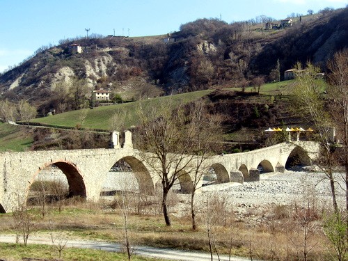 Puente del diablo en Bobbio