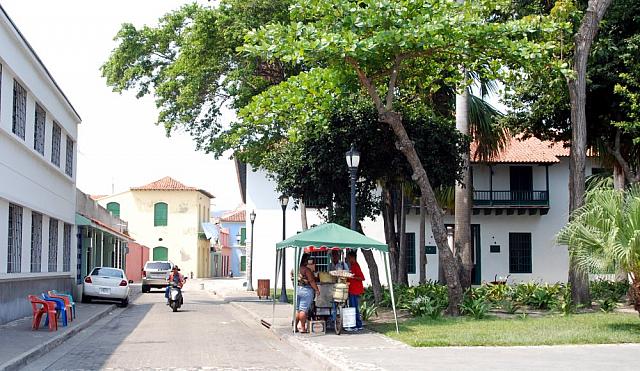 Biblioteca pública en Puerto Cabello